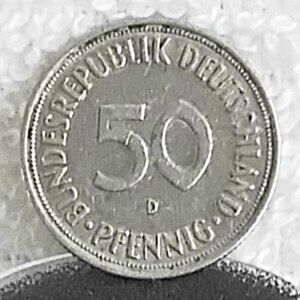 Circulated 1950 German 50 Pfennig Deutschland Coin Made of Copper/Nickel!!